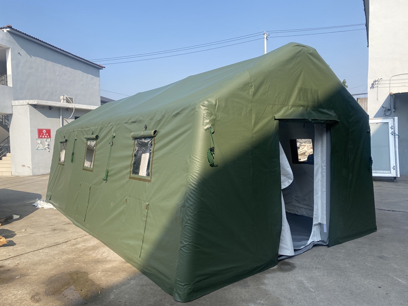 Negative pressure tent